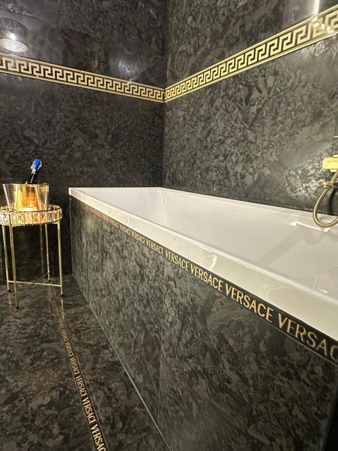 Darkhouse Versace Blue Lodz  Ngoại thất bức ảnh